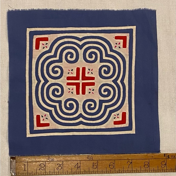 Vintage Hand Appliquéd Quilt Fabric Square -handmade Mola/ Egyptian textile art - Picture 4 of 5